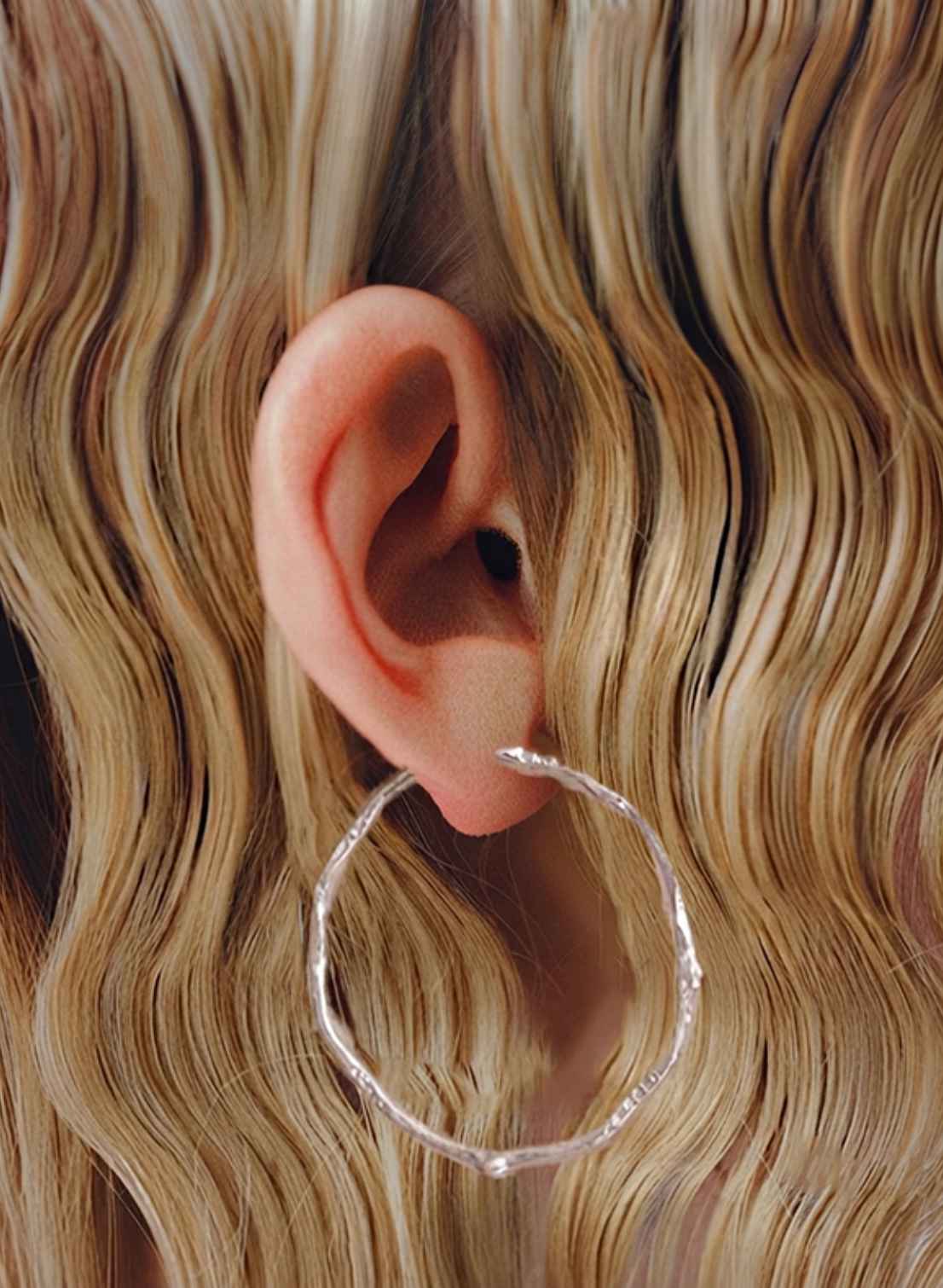 ENDURE loop earrings - signature collection